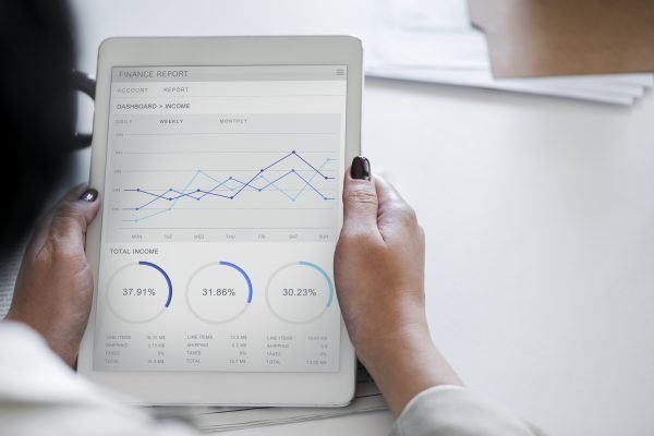 Cari Tahu Kemampuan Seorang Research Analyst di SIni